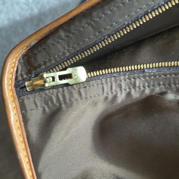 Louis Vuitton Vintage Monogram Garment Bag - Picture 7 of 17